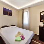 Aparthotel Golden Age