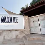 Golden Age 아파트호텔 *