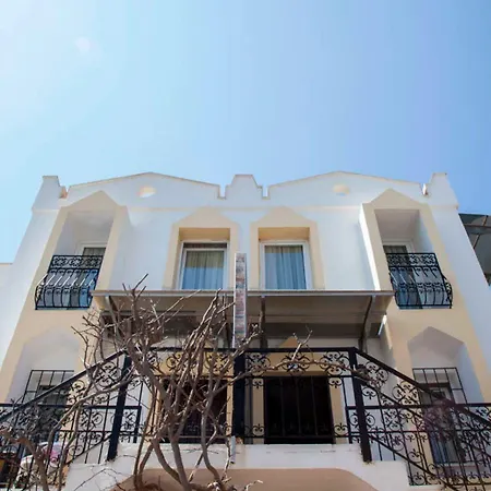 Golden Age Aparthotel Yalıkavak