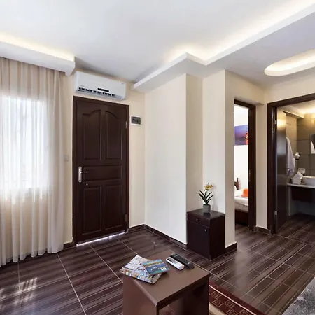 Golden Age Aparthotel