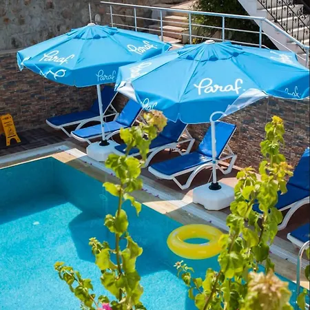 Golden Age Apart Otel *