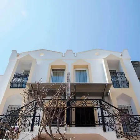 Apart Otel Golden Age