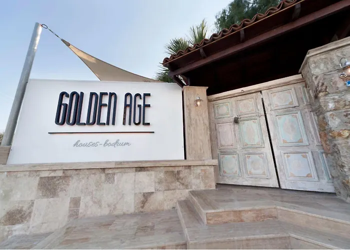 Golden Age Apart Otel *